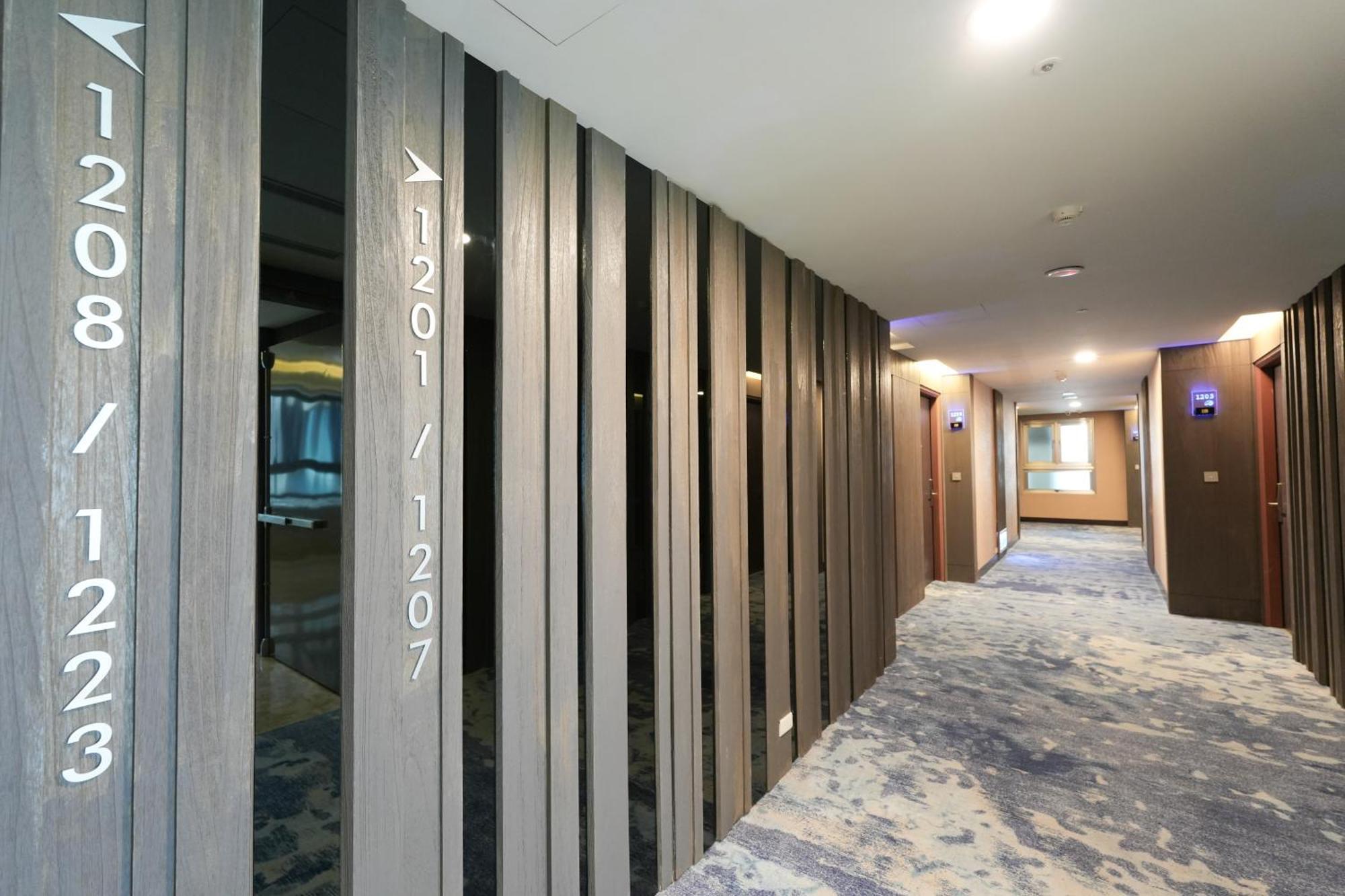 Hiyeshotel勤天商旅-花蓮館 Hualien Exterior foto